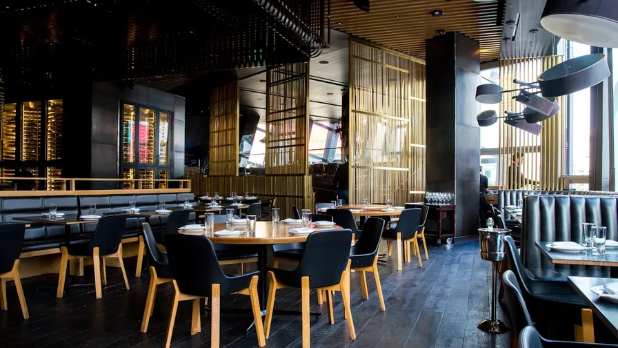 Canadian restaurant owner building a branded mobile app